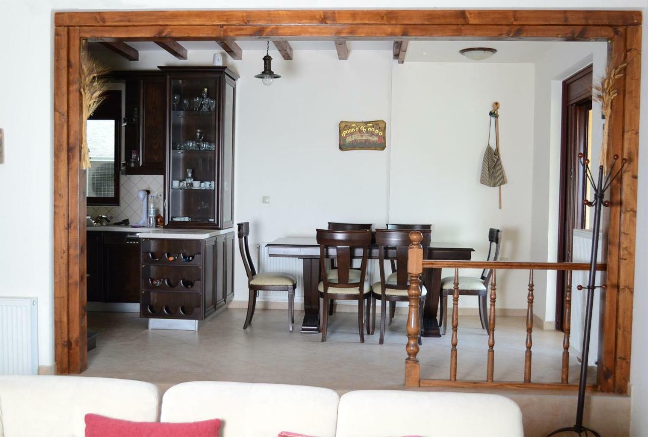 Villa Bella Loukisia Loukissia Ngoại thất bức ảnh