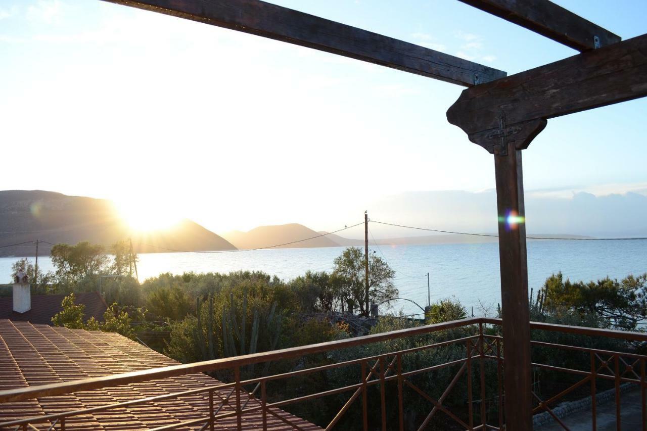 Villa Bella Loukisia Loukissia Ngoại thất bức ảnh